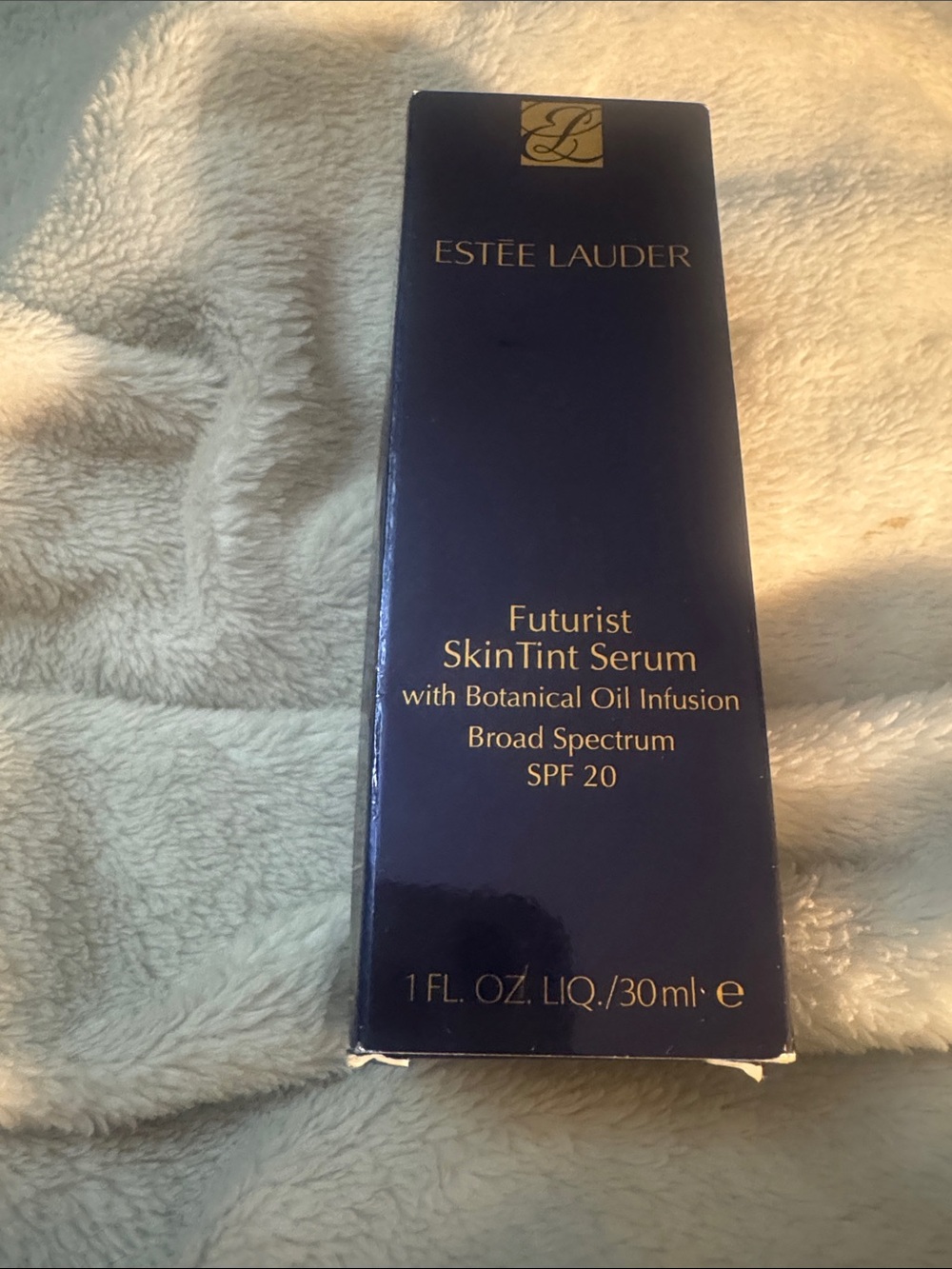 Estee Lauder Futurist SkinTint Serum - Navy & Gold Packaging